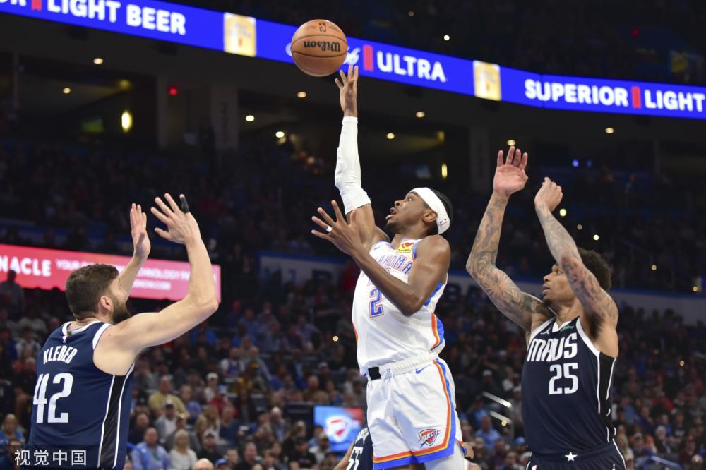 作為仍在爬 作為仍在爬