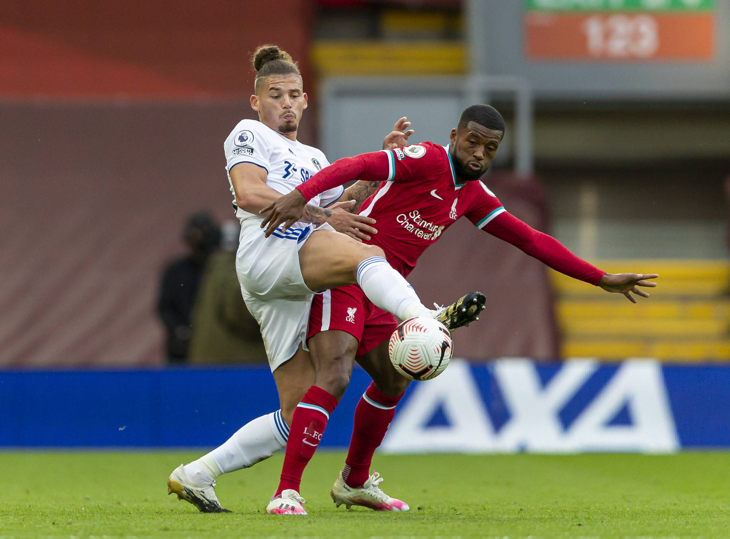 新时代的足 新时代的足